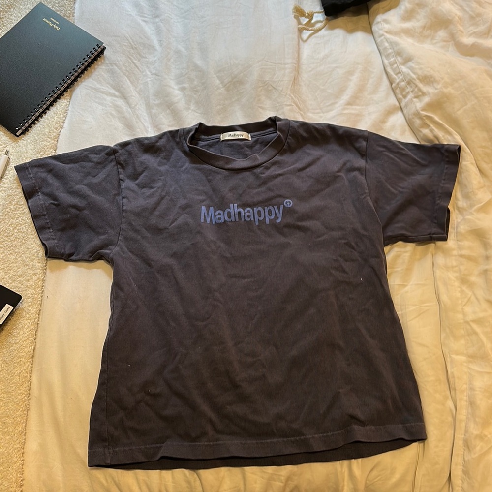 Mad happy cropped tee size small